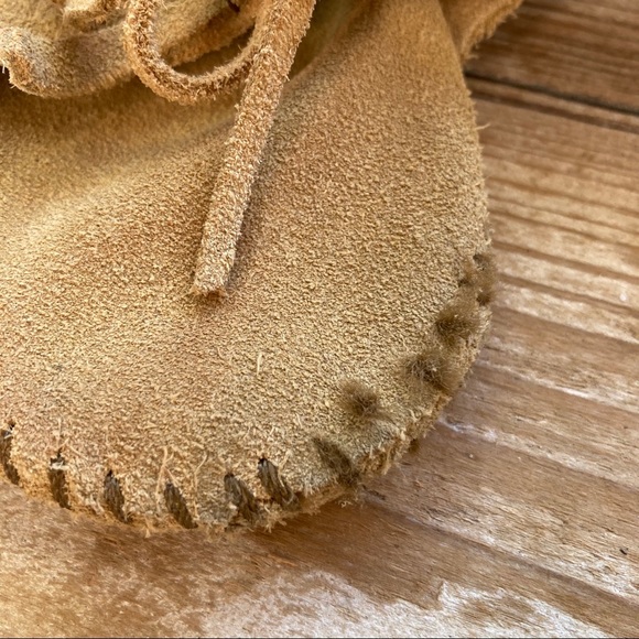 Minnetonka toddler moccasins - Picture 2 of 4